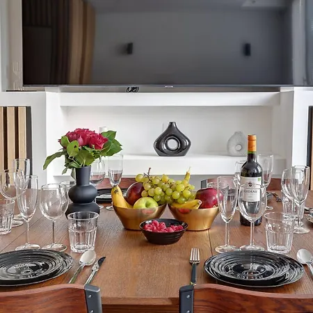Bluestay 193 - Superb In Homestay